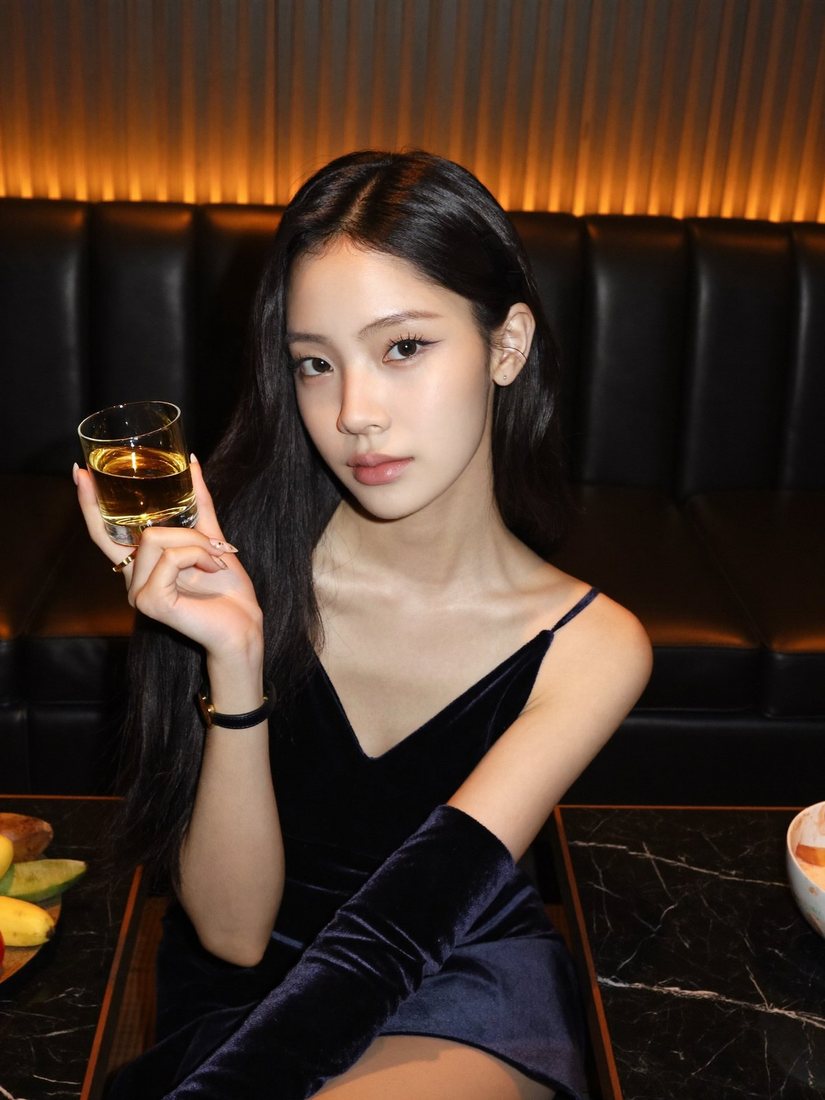 룸에서 맞이하는 자리